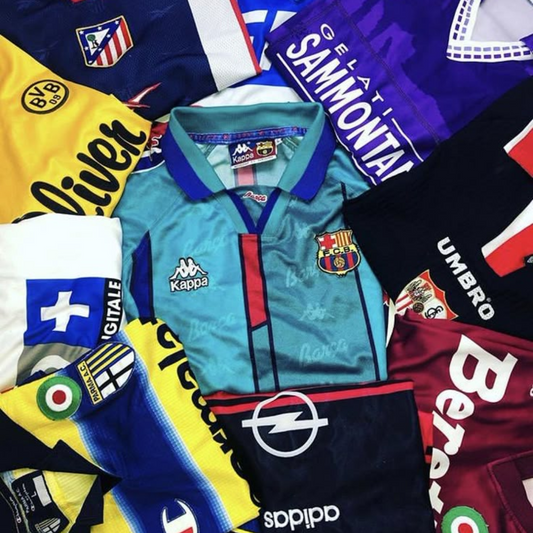 Retro Voetbalshirt Mystery Box